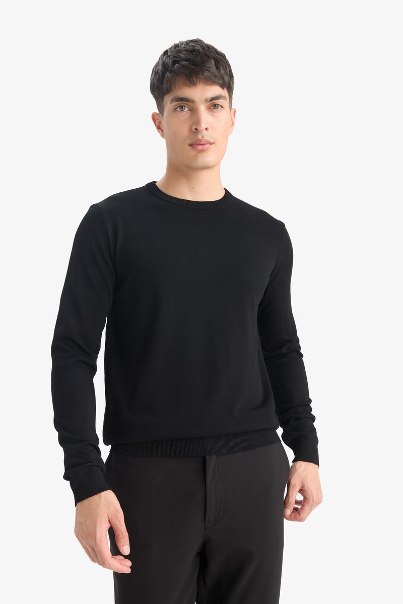 DeFacto Black Man Regular Fit Crew Neck Basic Premium Knit Pullover Casual - Image 4